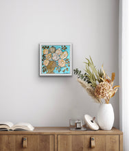 Load image into Gallery viewer, The Gold Vase